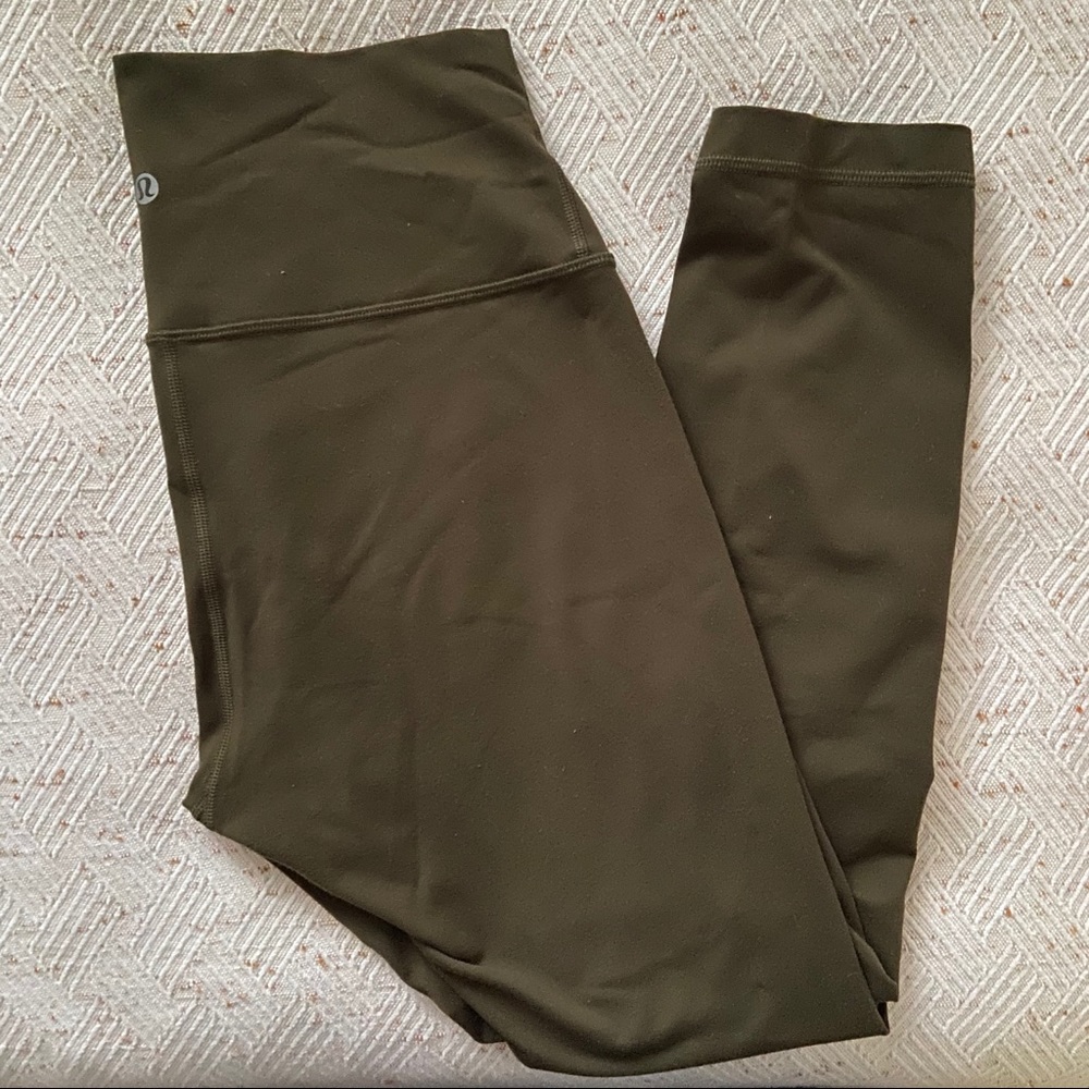 Lululemon Army Green leggings 25”